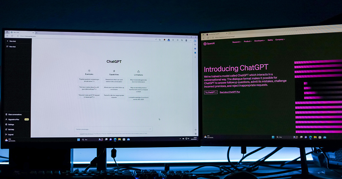 Yapay Zeka (AI) Yönetim Yazılımlarını Nasıl Dönüştürüyor?